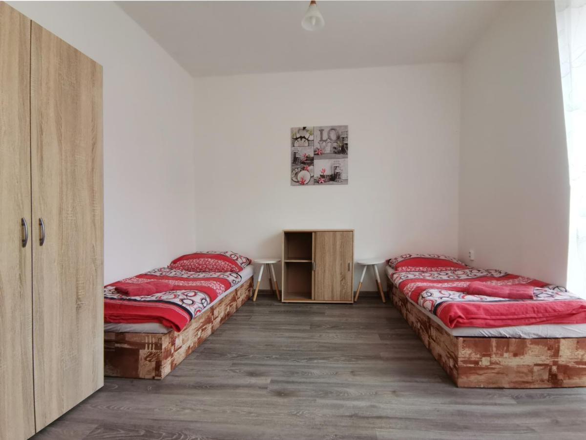S Balkonem Appartement